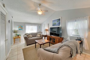 Apartment (1 Bedroom) | Interior