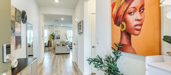 Modern Family Home in Suburbs of Sacramento!