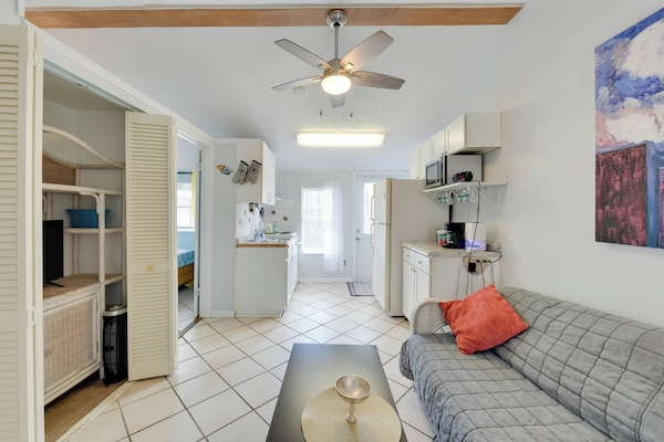 Apartment (1 Bedroom) | Interior