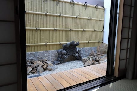 Interior. Daisenji Lodge ing