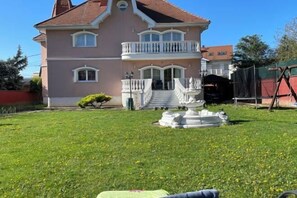 Garden - Meszko Park House Budapest (Budapest)