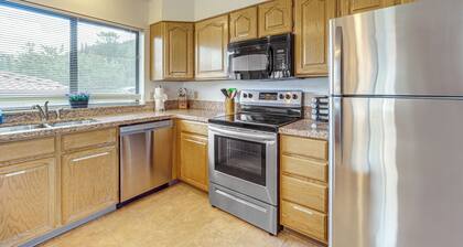 2 Mi to Uptown Sedona: Home w/ Hot Tub & Fire Pit!