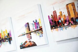 Interior detail - Honmachi 2-chome (Tokyo)