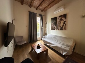 3 chambres, fer et planche à repasser, accès Internet, draps fournis