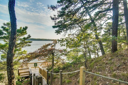 4,200 Sq Ft Mid-cape Cottage w/ Furnished Deck!