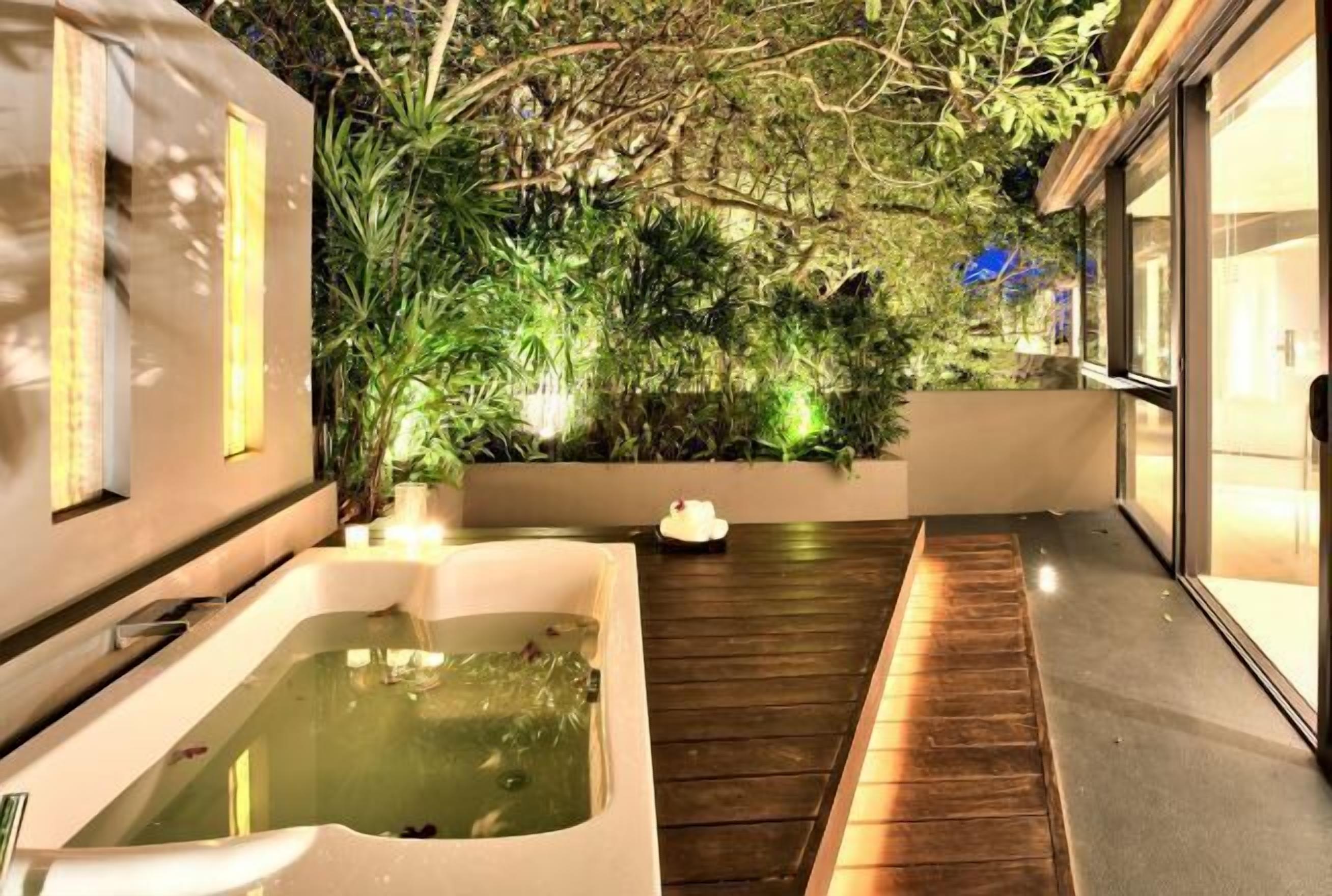 Tab spa terbuka