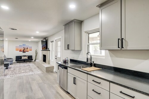 Backyard & Game Room! Home in Heart of Midland