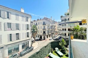 Room - Viva Riviera Large 3 Bedrooms with balcony (Cannes)