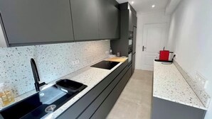 Room - Viva Riviera Large 3 Bedrooms with balcony (Cannes)