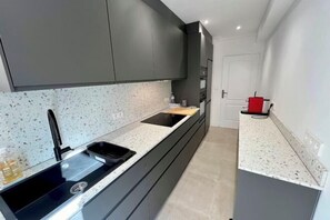 Room - Viva Riviera Large 3 Bedrooms with balcony (Cannes)