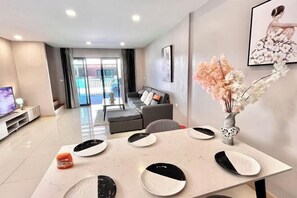 Room - Park Luxury Resort Villa (Venice townhouse) Tourist Resort (Pattaya)