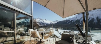 (Villa Volt) 4 Suites Pool Spa Gym