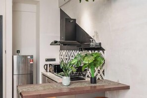 Cots/infant beds - 6pax 2BR KL118 View 5min to Train Station (Kuala Lumpur)