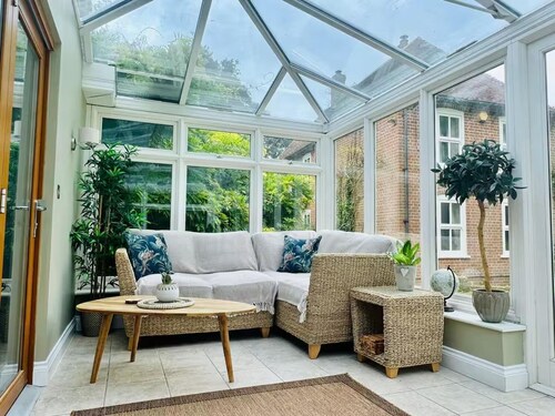 Coastal Haven Retreat in Eythorne