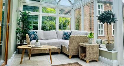 Coastal Haven Retreat in Eythorne