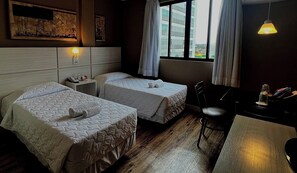 مكواة/لوح كي وواي فاي مجانًا وملاءات أسرّة