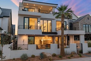 Exterior - Lula Bay Lagoon House: Private Pool + Near Lagoon (St. George)