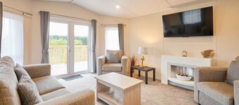 Host & Stay | Deer View Lodge