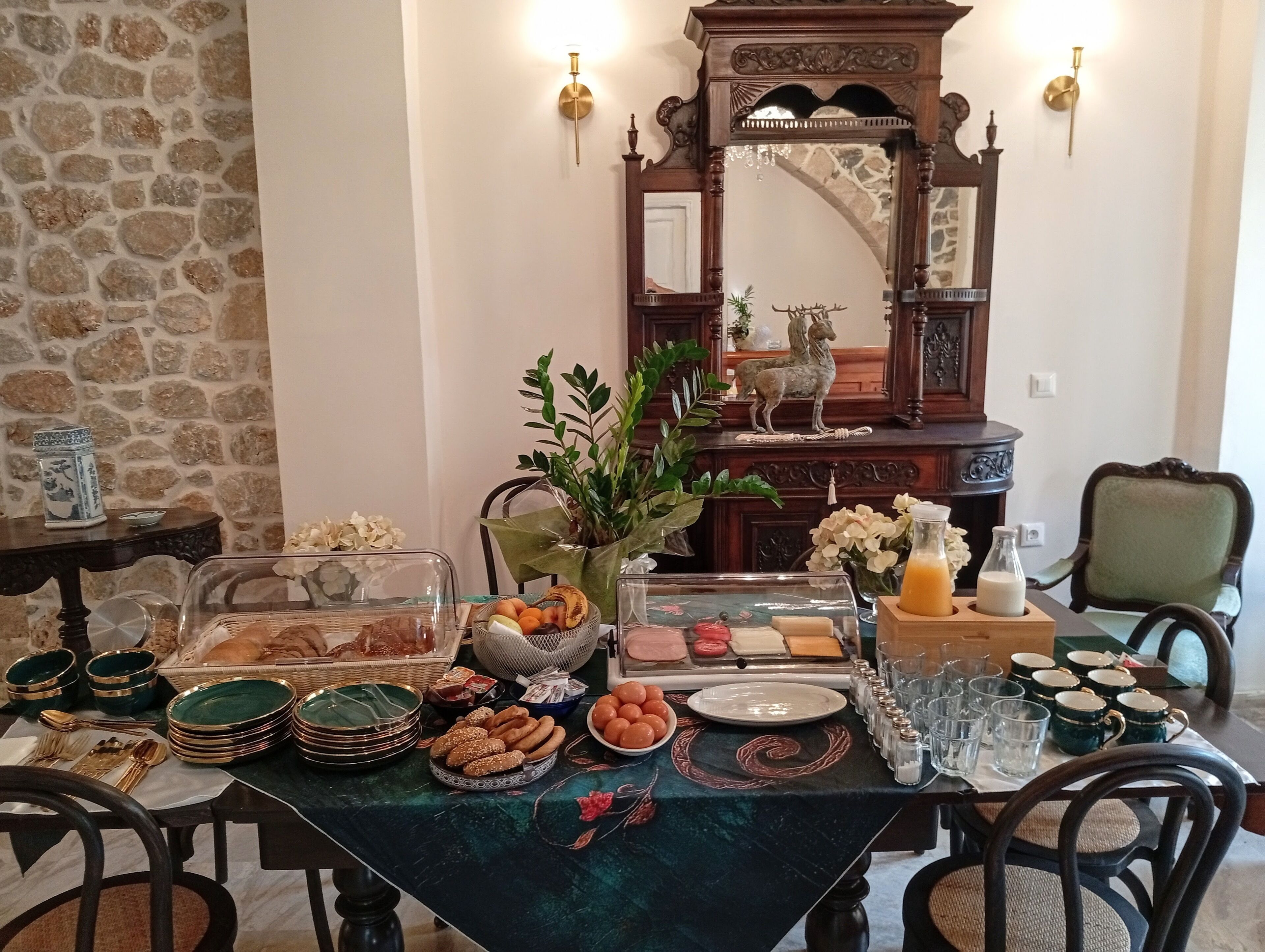 Petit déjeuner buffet compris tous les jours