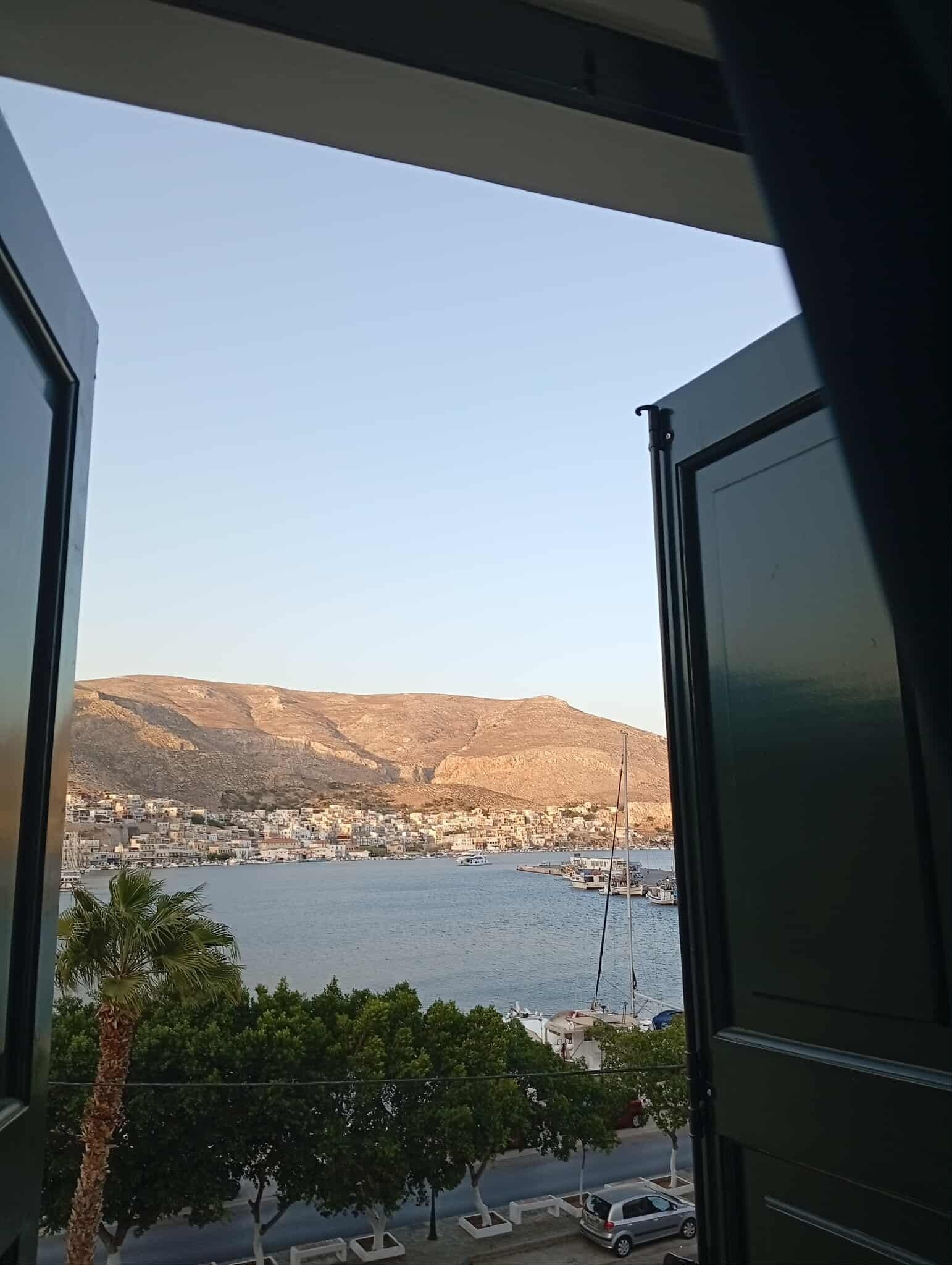 クラシック ルーム シングルベッド 2 台 シービュー | エジプト綿のシーツ、高級寝具、ミニバー、セーフティボックス (室内)