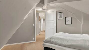 3 habitaciones, escritorio, wifi y ropa de cama