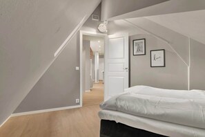 3 habitaciones, escritorio, wifi y ropa de cama 