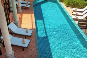 Kolam renang terbuka