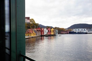 Interior - 207SB10 - Small 3BR Apartment (Bergen)