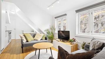 Televisión, oficina