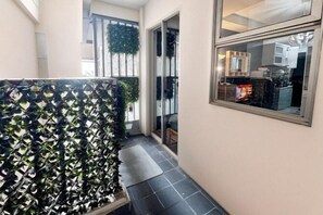 Interior - Cozy & Modern Belmont Apt Studio w/ Wi-Fi &Netflix (West Jakarta)