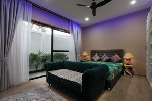 Room - Pattana Moon (Phuket)