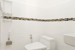 Unclassified image, 4 of 79, button - Sukhumvit 81 Haven House- BTS Onnut (Bangkok)