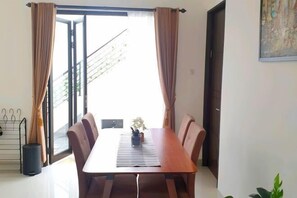 Room - Homestay Gloria Full House 5BR (Sewon)
