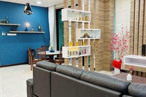 Room - Kuantan Bungalow PS4 w/ Kids Pool by Iconique (Kuala Kuantan)