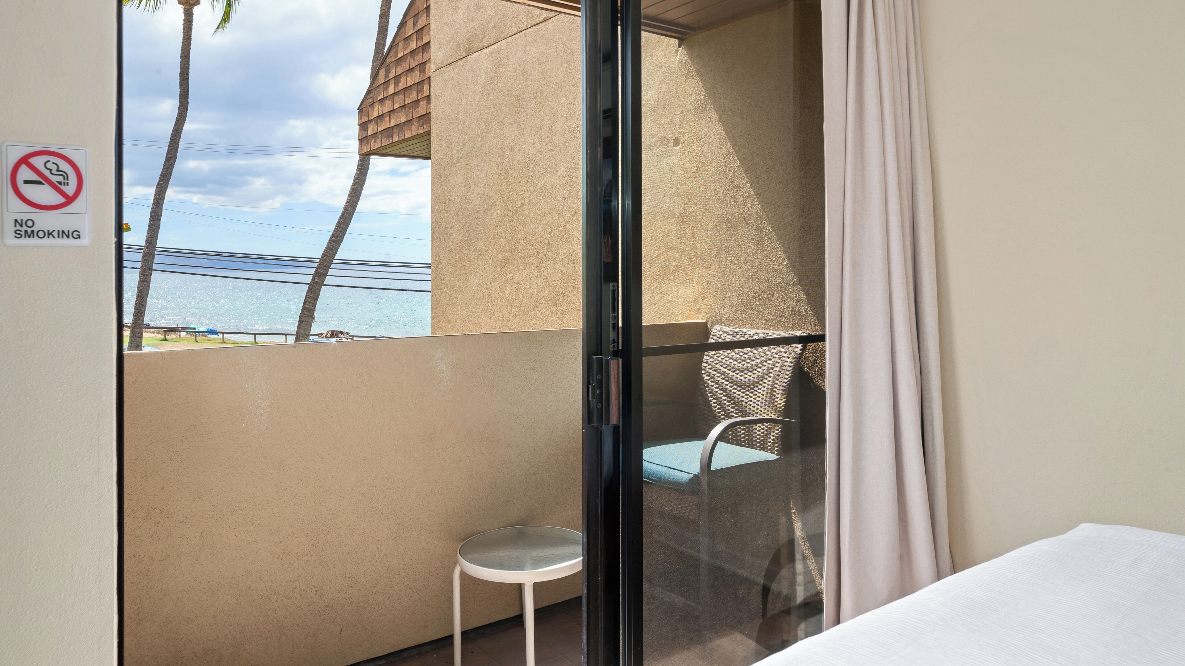 Iron/ironing board, travel crib, WiFi, bed sheets