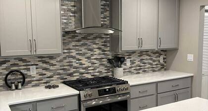 Welcoming 5-bedroom house on peaceful 2 acre lot 2.5 miles from SBN Airport.