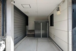 Exterior - Casa Alegria (Osaka)