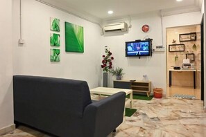 Interior - Warm House Alor Akar Linked House 6BR 15pax (Kuala Kuantan)