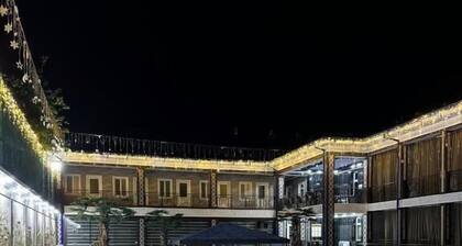 Shosh Garden Family Resort