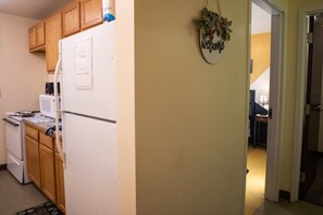 Interior - Amazing Downtown Apt | Roku TV | Walk Everywhere! (Pittsburgh)