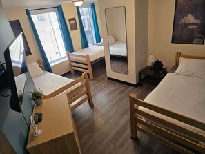 Desk, iron/ironing board, WiFi, bed sheets - Affordable Downtown Apt | 3 Beds + 60” TV | Walk t (Pittsburgh)