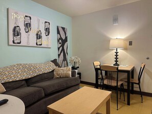 Offices - 2 Bedroom 2 Bath Apartment | Heart of Downtown PIT (Pittsburgh)