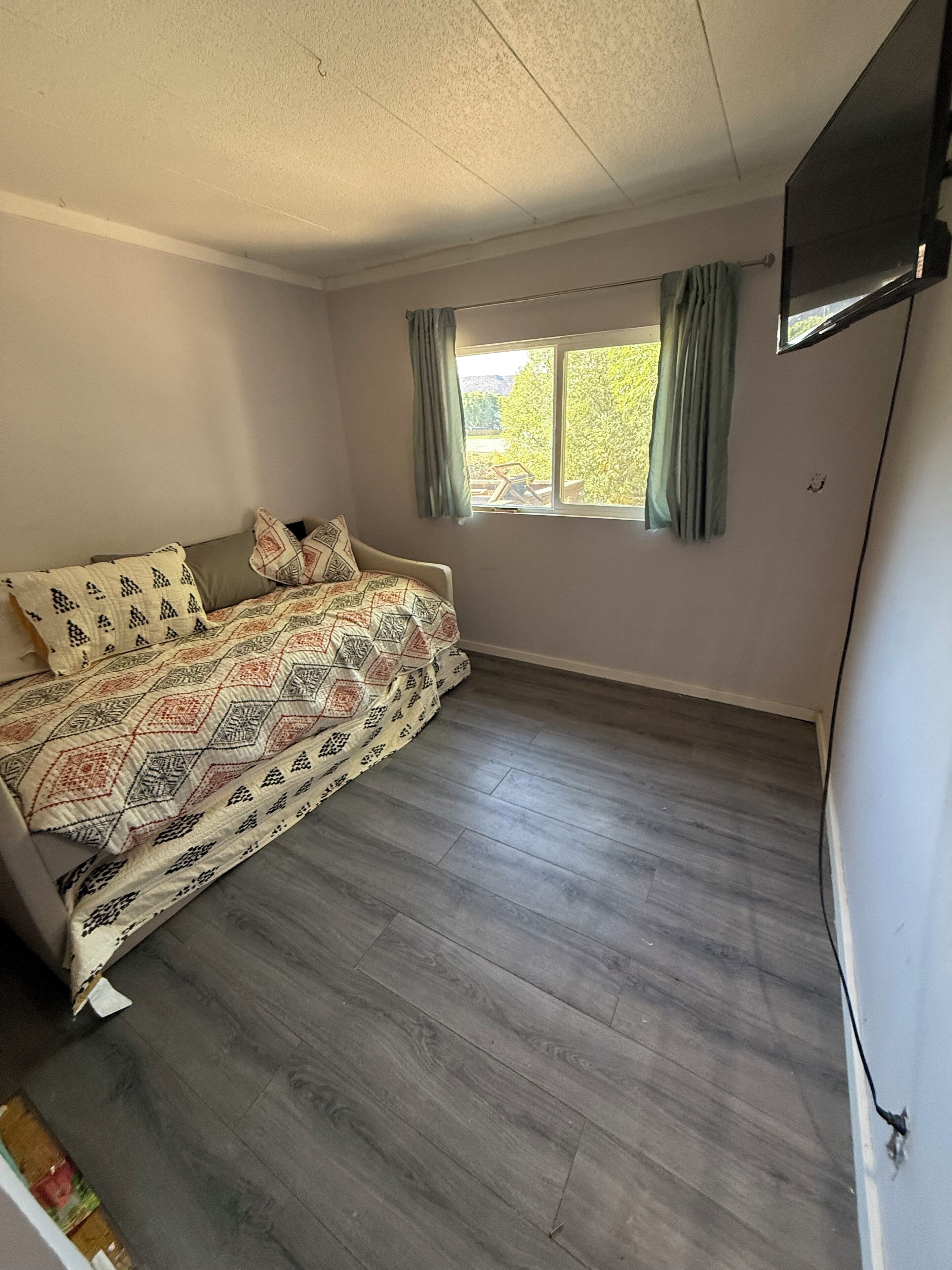 3 soverom, strykejern/-brett, wi-fi og sengetøy