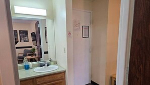 Unclassified image, 5 of 16, button - Downtown Studio Retreat | Queen Bed + 55” Smart TV (Pittsburgh)