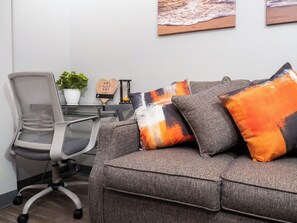 Télévision, espaces bureaux