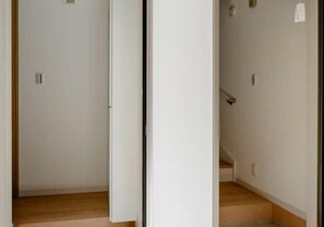 Exterior - Senju Kotobuki 2,3F (Tokyo)