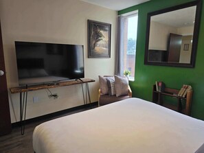 1 Schlafzimmer, BĂŒgeleisen/BĂŒgelbrett, WLAN, BettwĂ€sche
