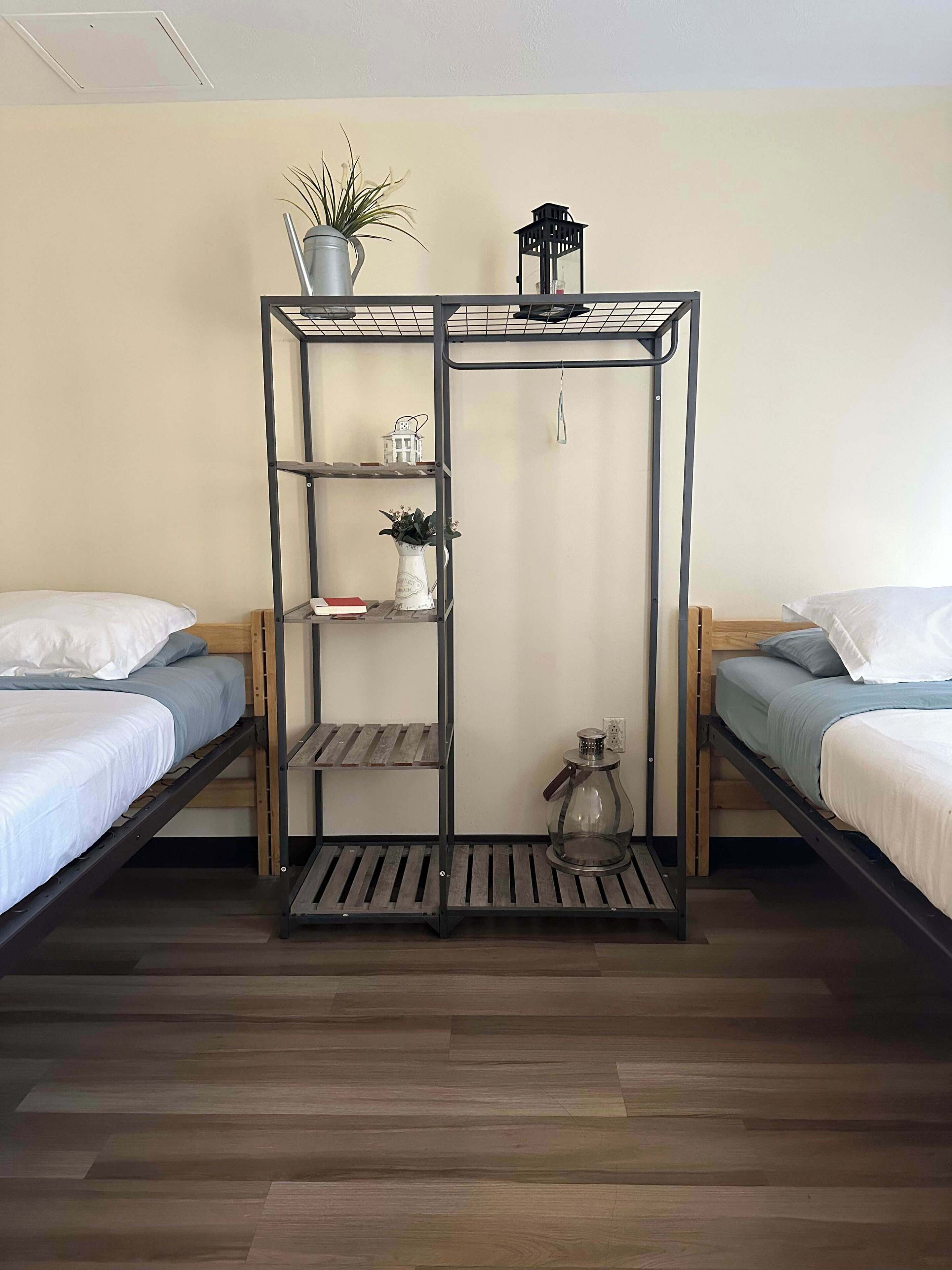 2 chambres, fer et planche à repasser, Wi-Fi, draps fournis