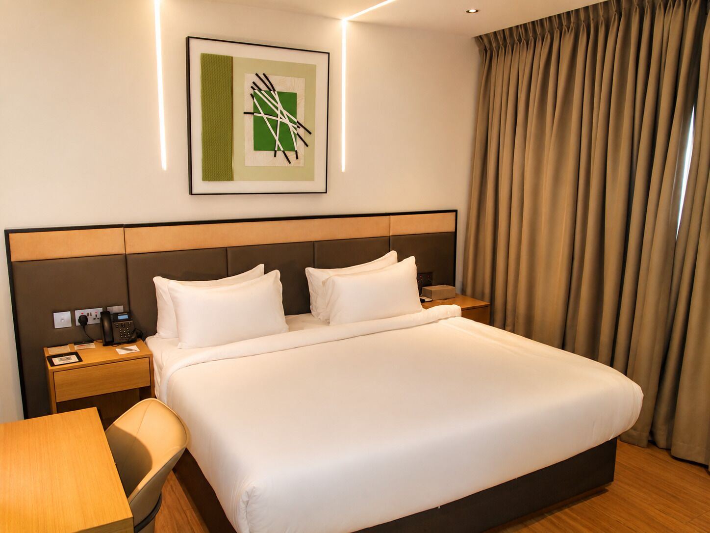 Comfort Double Room | Premium bedding, in-room safe, desk, laptop workspace