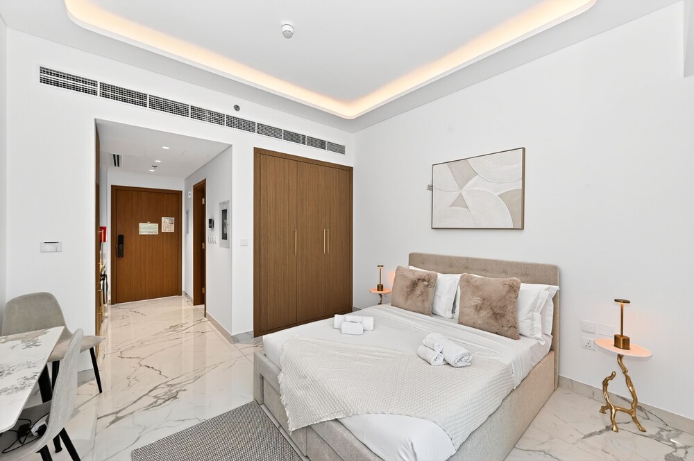 Azizi Riviera Gateway - Superior Apt Highest Floor - 10min to downtown ...